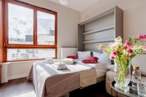 Bright Studio in Mokotów Business Center