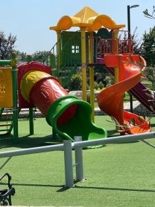 Rozafa Fish City Hotel