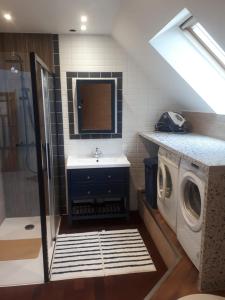 Sejours chez l'habitant Chambres d'hotes,Chez Dom : Chambre Double