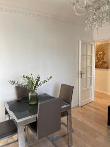 Appartements Tres joli appartement mignon confortable a Paris Villeneuve-la-Garenne : photos des chambres