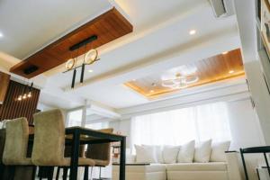 Avida Prime Suite with 3Bededrooms 35