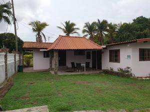 A beachfront property very near to Panama city