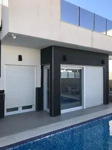 Krásná vila se soukromým bazénem - Dolores