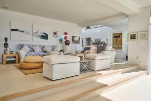 Roga Rock Lookout Beach