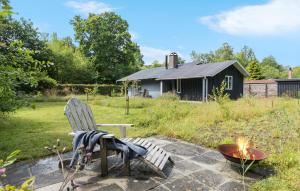 Beautiful Home In Ebeltoft With Wifi