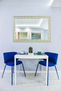 ALABAS - Stylish Central Apartment Check In 24h - Steps from Market Square & River