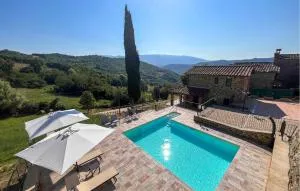 Beautiful Apartment In Castel Focognano - Chitignano