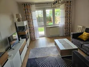 Apartament z ogrodem - Zemborzyce