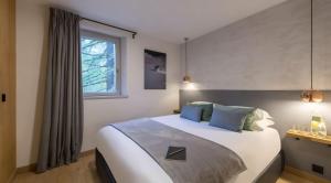 Luxueux duplex accès direct aux pistes avec piscine privée