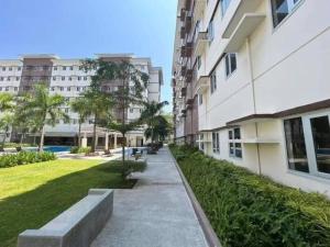 Jasrich Suite Behind SM trece martires HOPE RESIDENCES SMDC