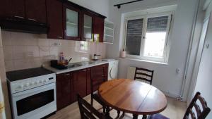 Central Lake Apartment