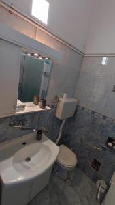 Central Lake Apartment
