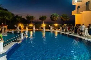 El Nacional Hotel - Peshkëpia e Poshtme