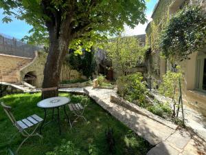 Appartements LIVING'Melun, la campagne a Melun ! : photos des chambres