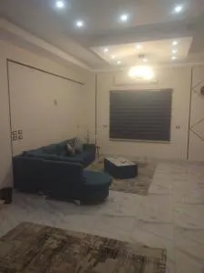 فيلا فاخره بحمام سباحه مكونه من 7 غرفه نوم امام مول العرب - 十月六日城