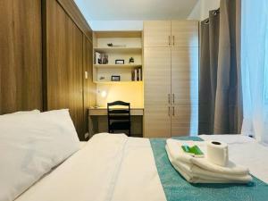 1BR Condotel with Balcony at FAME Residences #FM41