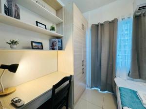 1BR Condotel with Balcony at FAME Residences #FM41