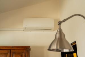 Friendly & small 1-BR apt with beautiful terrace