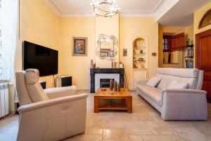 Villas Demeure vigneronne de charme Pays CATHARE Carcassonne Jacuzzi : photos des chambres