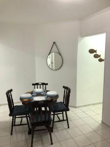 Apartamento, pé na areia Ocian Praia Grande, SP