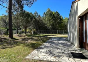Vaste villa au coeur de la pinède