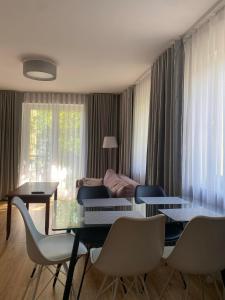 Apartament Olymp 113 z dwoma sypialniami i basenem