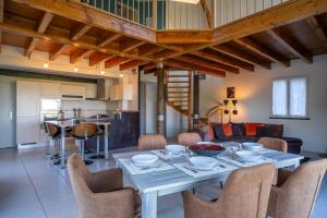 Villas Villa 4 etoiles - 3 chambres - 6 personnes - Nature, campagne, confort moderne, charme, jardin et vue exceptionnelle - Proche Martel : photos des chambres