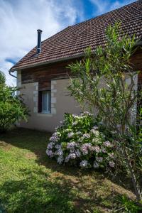 Villa 4 étoiles - 3 chambres - 6 personnes - Nature, campagne, confort moderne, charme, jardin et vue exceptionnelle - Proche Martel