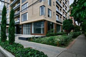 Neo by Wynwood House