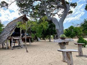 Nilana beach cabana