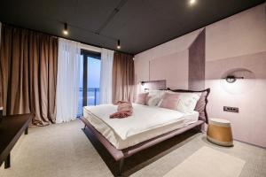 Vista Hills Excelsior