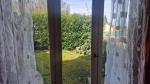 Appartement lumineux en duplex avec terrasse et jardin - Coubron