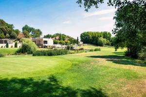 Hotels Domaine Ribiera, Hotel 5 Etoiles, SPA & Golf - Forcalquier : photos des chambres