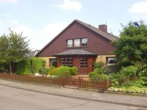 "Haus Burck" Modern retreat - Hollenbek