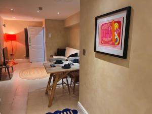 Brecon serviced apartments- Hidden Abodes