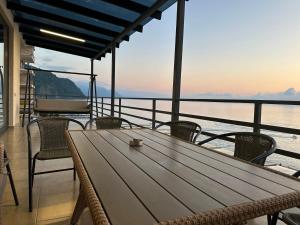 Gonio N501 Sea view 2Bedroom Beachfront Terrace