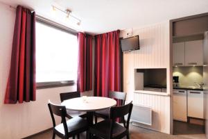 Résidence Les Glaciers 1 Et 2 - Studio rénové · Ski aux pieds · Vue vallée MAE-3539