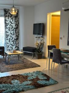 شاليه فندقي للايجار بمراسي بسعر مميز جدا