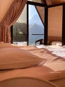 EMKA Cottages Kazbegi - Jut'a