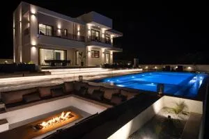 LeEva Oasis Villa - Kiriánna