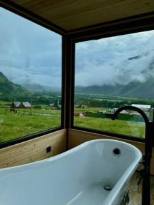 Kazbegi Inn Cottages