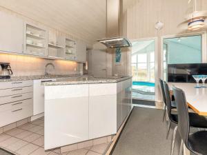 10 person holiday home in Løkken