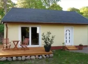 Freistehendes Ferienhaus am malerischen Nepperminer See mit Terrasse und Ruderboot - Stoben