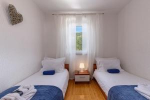 Appartement mit Terrasse und Meerblick 