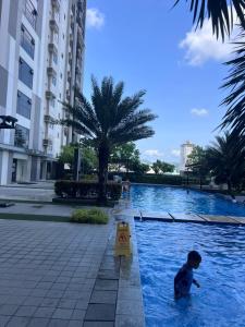 1 bedrm condo, Tower 2, Hor 101