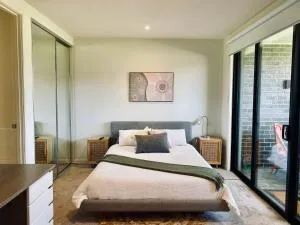 Golf Sandbelt Private Room with Ensuite inc Breakfast - Mentone