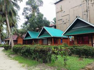 Island & Blue Resort