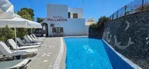 琶拉迪恩酒店 - 菲罗斯特法尼