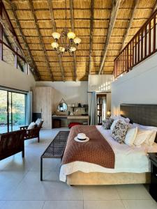 Pangolin Game Lodge - Self Catering, incl 2 game drives per day