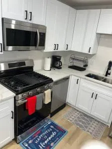 Spacious Family Retreat in Charming Kankakee - Kankakee